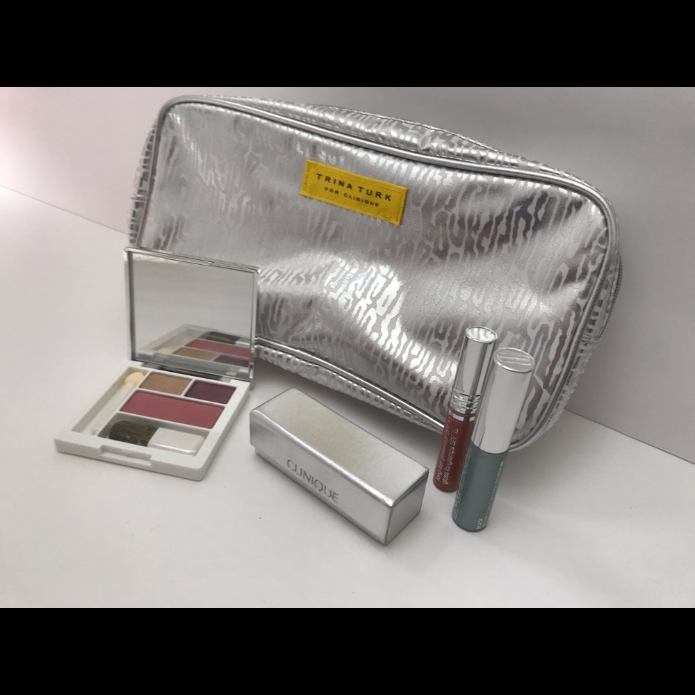 ‼️SOLD‼️🎉HP🎉🆕 New Clinique 5pc Makeup Set - Picture 3 of 8